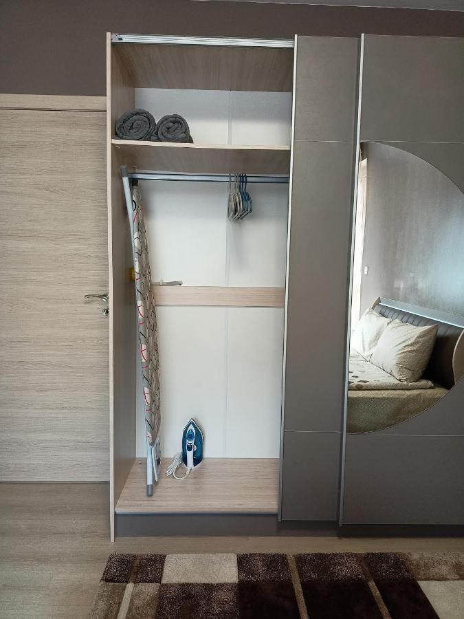 Apartament стоянови